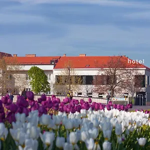 Hotel Strandhotel Alte Donau, Wenen