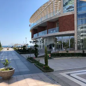 Fishta & Szálloda Velipoja